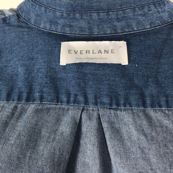 Beautiful EverLane denim shirt size xs - Picture 5 of 5